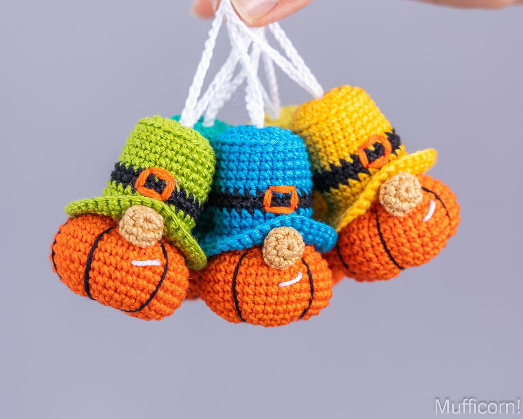 Pumpkin Gnomes Keychains