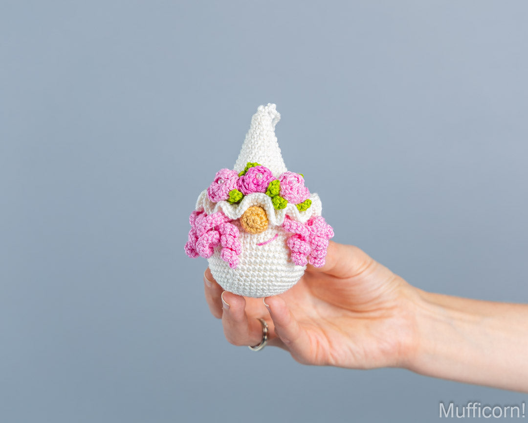 Crochet patterns bundle: Wedding Gnomes keychains