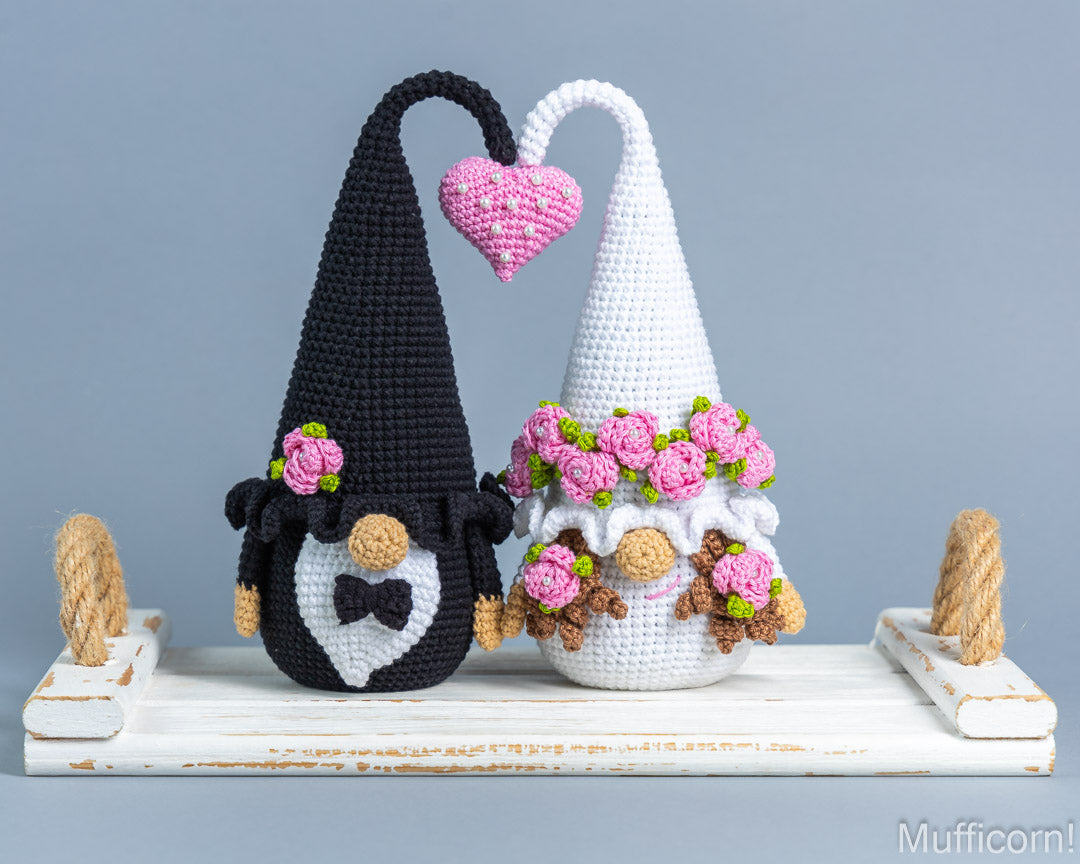 Gnomes Bride & Groom
