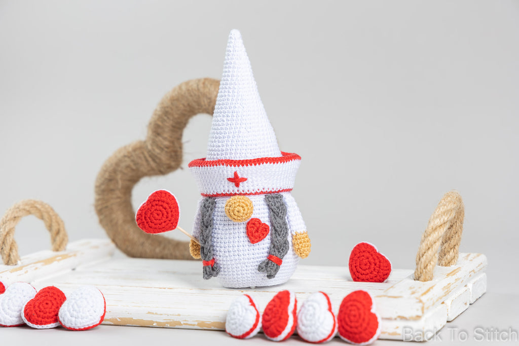 Gnome nurse with heart