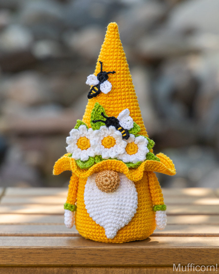 Daisy Gnome Candy Keeper