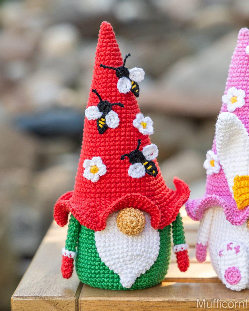 Crochet patterns bundle: Bunny, Bee and Flower Gnome and Daisy Gnomes Candy Keepers