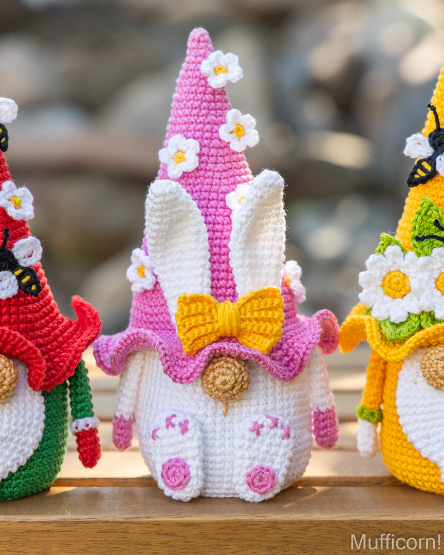 Crochet patterns bundle: Bunny, Bee and Flower Gnome and Daisy Gnomes Candy Keepers