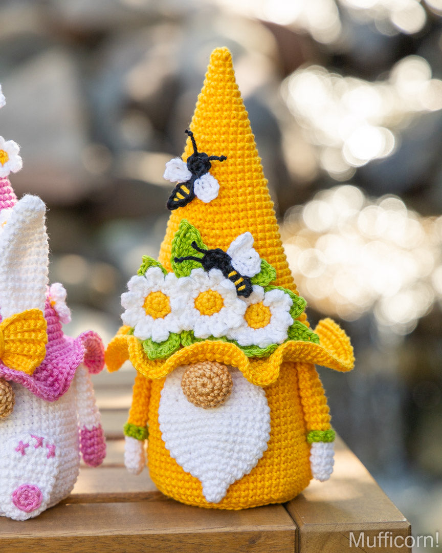 Crochet patterns bundle: Bunny, Bee and Flower Gnome and Daisy Gnomes Candy Keepers